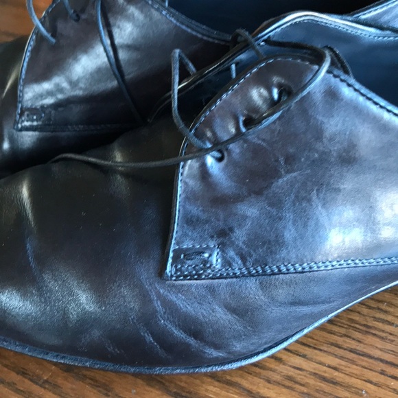 Hugo Boss Italian charcoal leather  lace up shoes - Picture 9 of 10